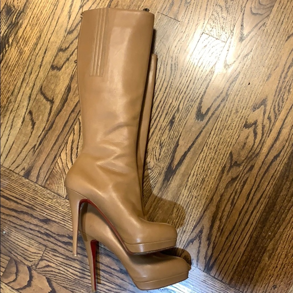 Christian Louboutin Alti Botte 140 camel SZ 41